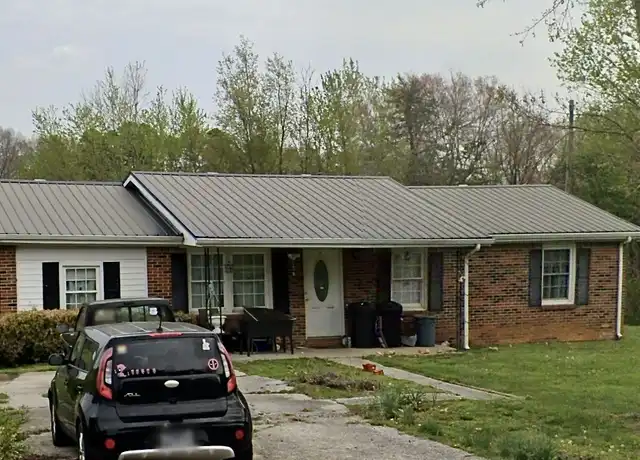 Property at 540 McQuade Cir, McMinnville, TN, 37110, 4 beds, 2 baths, [object Object]