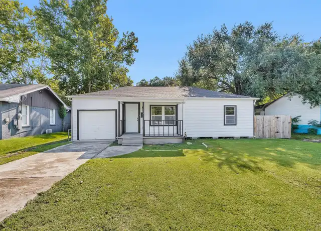 Property at 4114 Hoffman St, Houston, TX, 77026, 3 beds, 1.5 baths, [object Object]