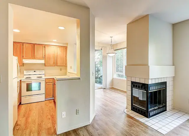 Photo of 15520 Mill Creek Blvd, Mill Creek, WA 98012