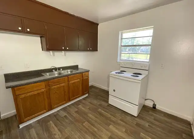 Property at 1018 48th St N Unit 1018 C, Birmingham, AL, 35212, 2 beds, 1 bath, [object Object]