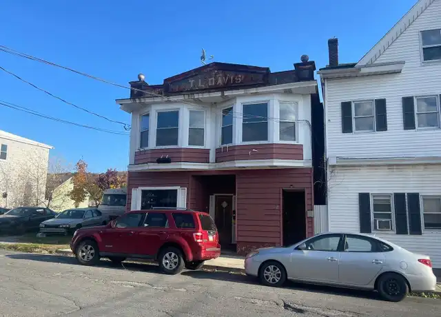 Property at 212 W Ridge St Unit 2, Lansford, PA, 18232, 1 bed, 1 bath, [object Object]