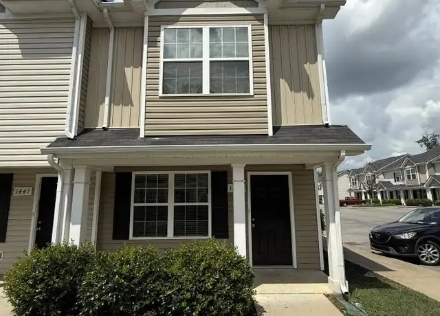Property at 1443 Snow St, Murfreesboro, TN, 37130, 2 beds, 2 baths, [object Object]