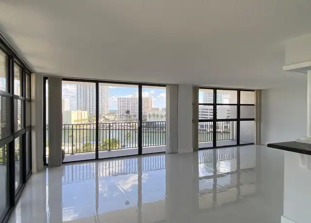 Property at 400 Leslie Dr #810, Hallandale Beach, FL, 33009, 2 beds, 2 baths, [object Object]