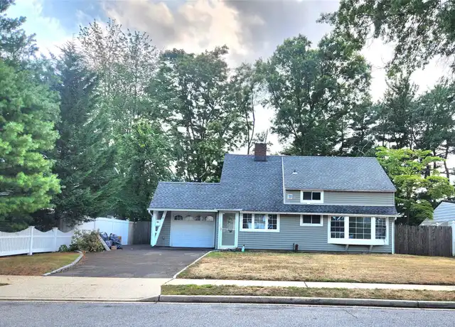 Property at 18 Bamboo Ln, Hicksville, NY, 11801, 4 beds, 2 baths, [object Object]