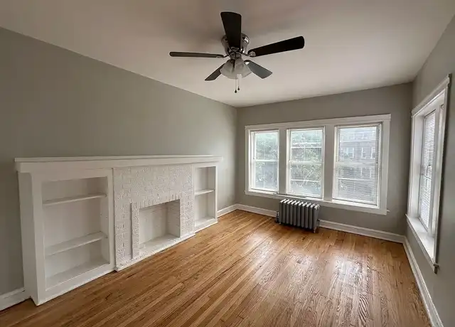 Property at Lyra Louis - 4900 N Saint Louis Ave, Chicago, IL, 60625, 2 beds, 1 bath, [object Object]