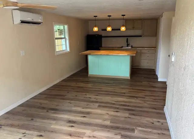 Property at 550 Magnolia Ave Unit 3, Daytona Beach, FL, 32114, 1 bed, 1 bath, [object Object]