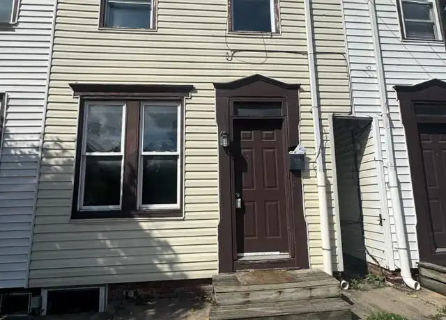 Property at 138 S Penn St, York, PA, 17401, 3 beds, 1 bath, [object Object]