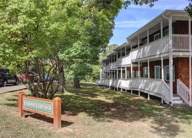 Property at 944 N Storer Ave Unit 19, Fayetteville, AR, 72701, 1 bed, 1 bath, [object Object]