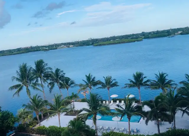 Property at 2560 S Ocean Blvd, Palm Beach, FL, 33480, 2 beds, 2 baths, [object Object]