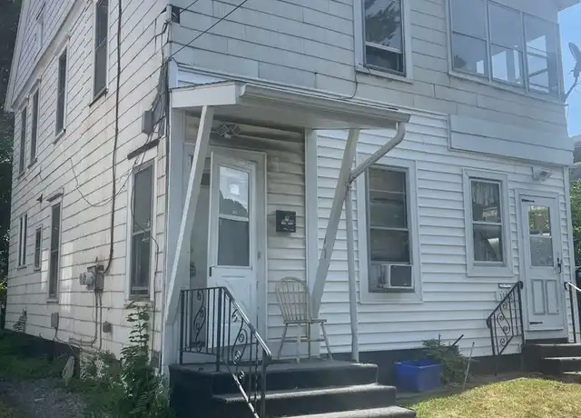 Property at 1102 Carbon St Apt 2, Syracuse, NY, 13208, 2 beds, 1 bath, [object Object]
