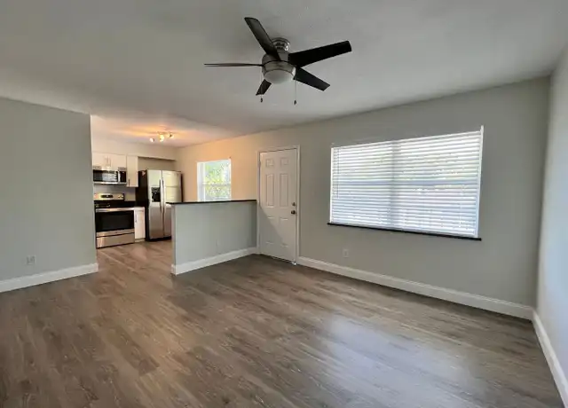 Property at 1060 Indian Beach Dr Unit 12, Sarasota, FL, 34234, 2 beds, 1 bath, [object Object]