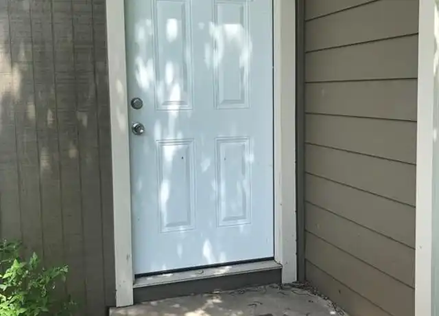 Property at 1711 W 5th St, Freeport, TX, 77541, 2 beds, 1 bath, [object Object]