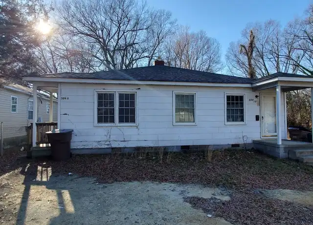 Property at 309A Winston St, Greensboro, NC, 27401, 2 beds, 1 bath, [object Object]