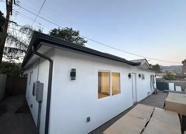 Property at 9947 Saticoy St, Burbank, CA, 91504, 2 beds, 2 baths, [object Object]