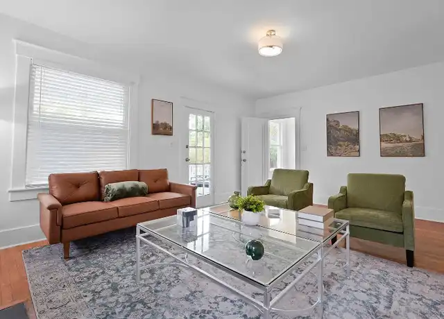 Property at 1004 E 33rd St, Savannah, GA, 31401, 3 beds, 2 baths, [object Object]