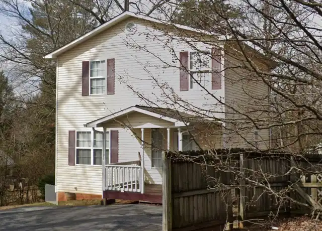 Property at 2423 Belvedere Ave, Knoxville, TN, 37920, 3 beds, 2 baths, [object Object]