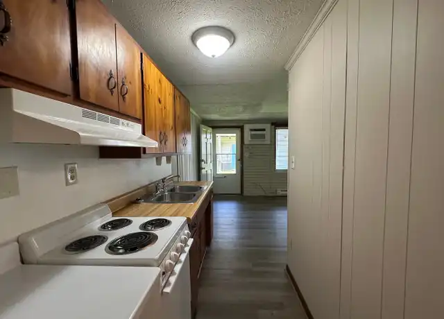 Property at 23 Walton Dr Unit 23, Lynchburg, VA, 24502, 1 bed, 1 bath, [object Object]