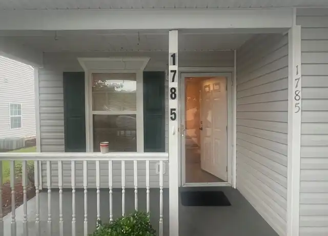 Property at 1785 Summerwoods Ln, Griffin, GA, 30224, 2 beds, 2 baths, [object Object]