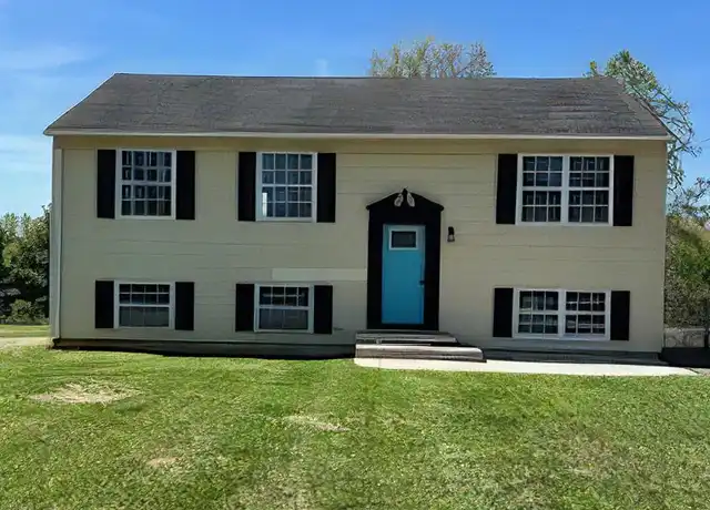 Property at 213 Holcomb Path Rd, Lynchburg, VA, 24501, 4 beds, 3 baths, [object Object]