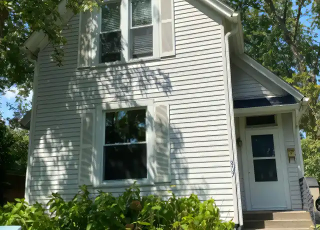 Property at 807 Kingshighway St, Edwardsville, IL, 62025, 3 beds, 2.5 baths, [object Object]