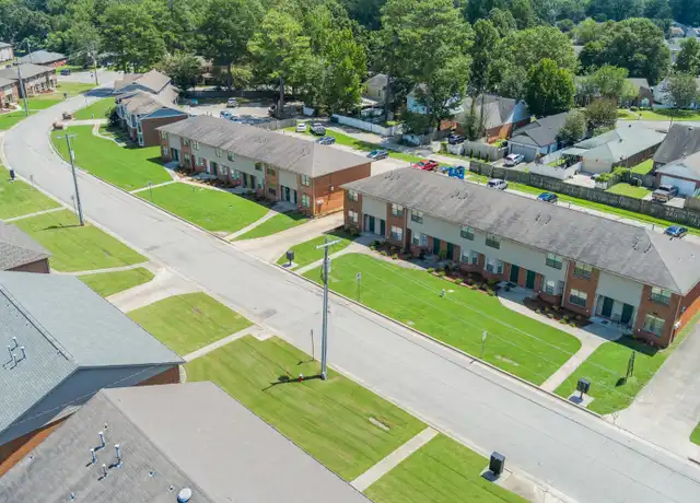 Property at 2422 Gaslight Pl SW #2, Decatur, AL, 35603, 2 beds, 1.5 baths, [object Object]