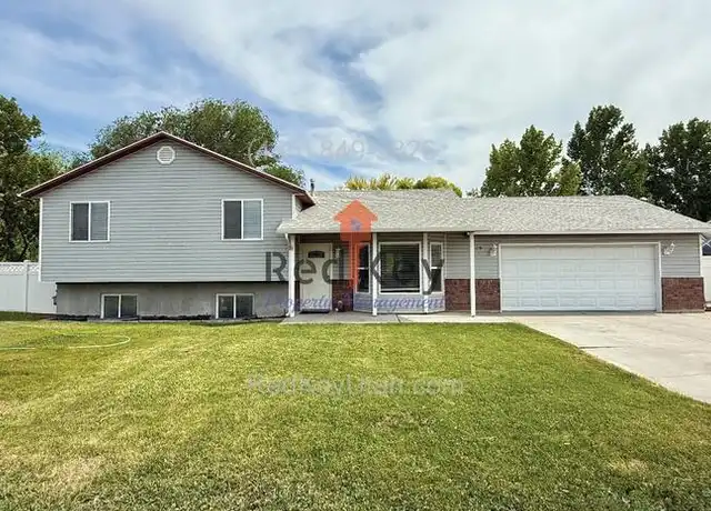 Property at 69 W Durfee St, Grantsville, UT, 84029, 5 beds, 3 baths, [object Object]