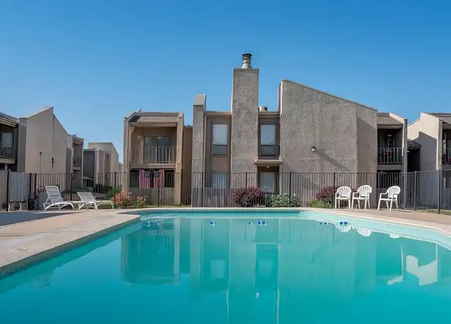 Property at Horizons East - 505 N Rock Rd, Wichita, KS, 67206, 1-2 bed, 1-2 bath, Contact for Price
