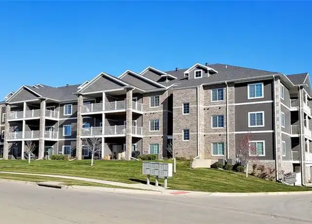 Property at 2863 Spring Rose Cir Unit 302, Coralville, IA, 52241, 2 beds, 2 baths, [object Object]