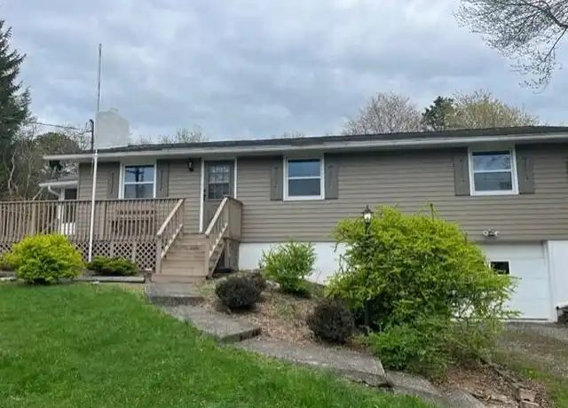 Property at 548 Mountain Rd, Albrightsville, PA, 18210, 3 beds, 1.5 baths, [object Object]