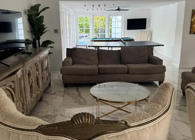 Property at 201 Calle Grande Dr, Hollywood, FL, 33021, 4 beds, 3 baths, [object Object]