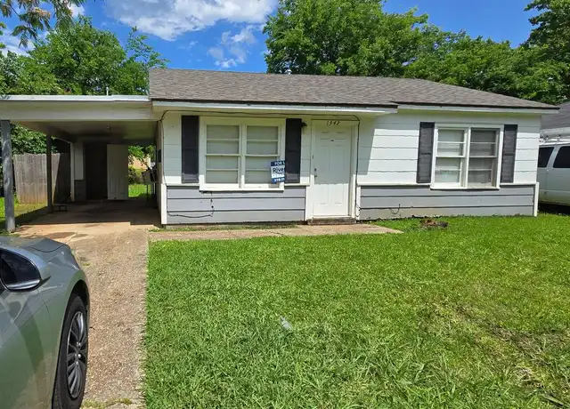 Property at 1342 Michael St, Bossier City, LA, 71112, 2 beds, 1 bath, [object Object]
