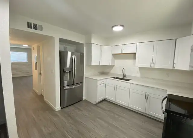 Property at 6850 N 44th Ave #4, Glendale, AZ, 85301, 2 beds, 1.5 baths, [object Object]