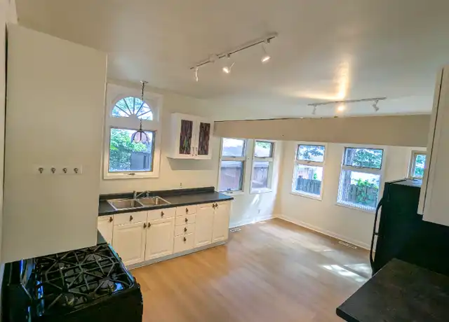 Property at 1224 N Newton Ave Unit 1E, Minneapolis, MN, 55411, 2 beds, 1 bath, [object Object]