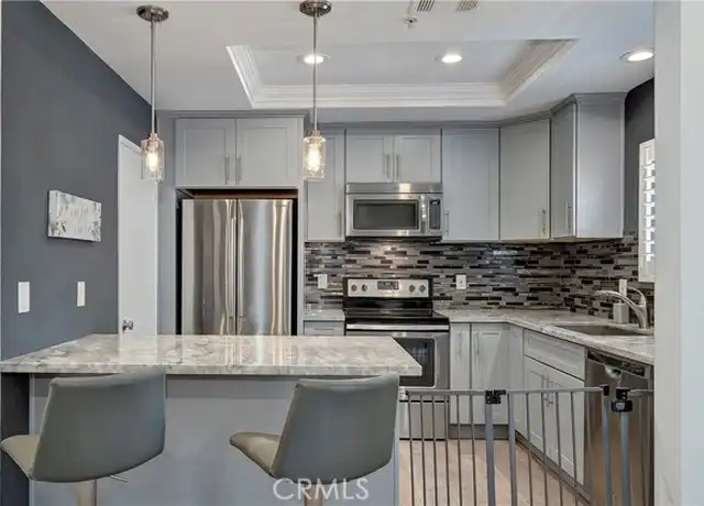 Property at 122 Gallery Way, Tustin, CA, 92782, 1 bed, 1 bath, [object Object]