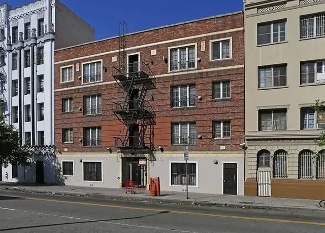 Property at Modern Living in Koreatown: Stylish Studio Apartment - 739 S Normandie Ave, Los Angeles, CA, 90005, 0-1 beds, 1 bath, [object Object]