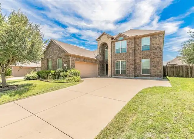 Property at 210 Warbler Dr, Desoto, TX, 75115, 4 beds, 2.5 baths, [object Object]