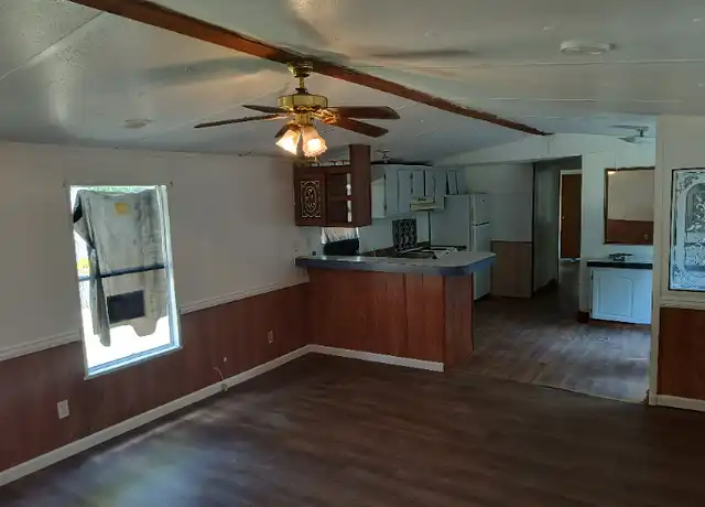 Property at 1284 High Hills Ln, Manning, SC, 29102, 3 beds, 2 baths, [object Object]