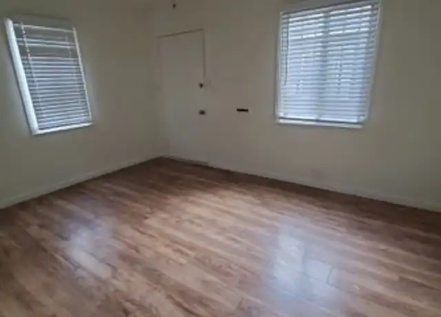Property at 1181 W 38th St Unit 1193 1/2, Los Angeles, CA, 90037, 1 bed, 1 bath, [object Object]