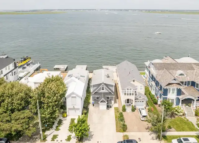 Property at 148 Bay Rd, Ocean City, NJ, 08226, 4 beds, 2 baths, [object Object]