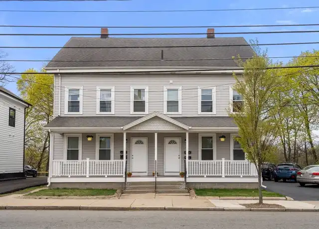 Property at 232 River St Unit 2, Waltham, MA, 02453, 3 beds, 1 bath, [object Object]