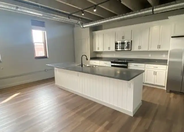 Property at 25 E Race St, Troy, OH, 45373, 2 beds, 2 baths, [object Object]