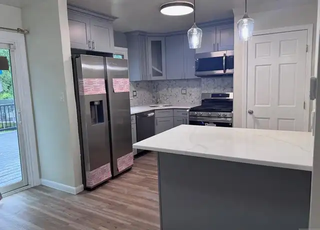 Property at 125 Garden St, Teaneck, NJ, 07666, 3 beds, 2 baths, [object Object]