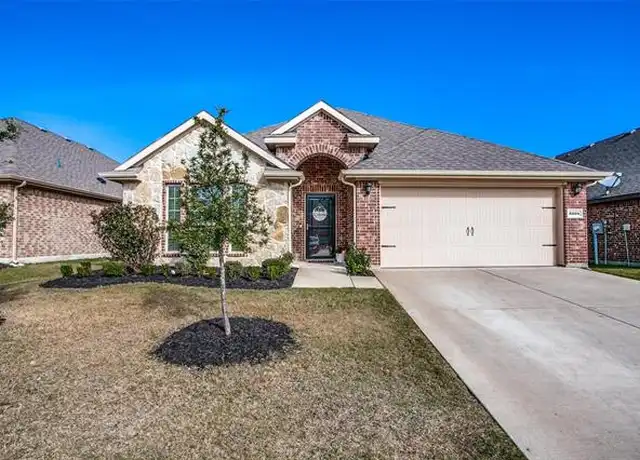 Property at 3204 Honeycomb Way, Royse City, TX, 75189, 4 beds, 2 baths, [object Object]