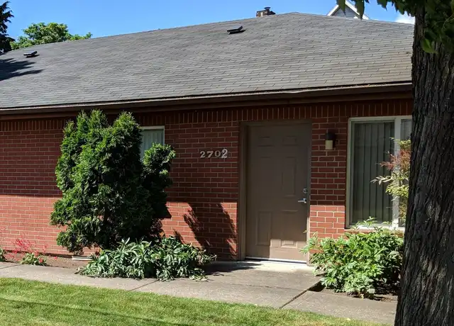 Property at 2700 E 32nd St Unit 2702, Vancouver, WA, 98661, 2 beds, 1 bath, [object Object]