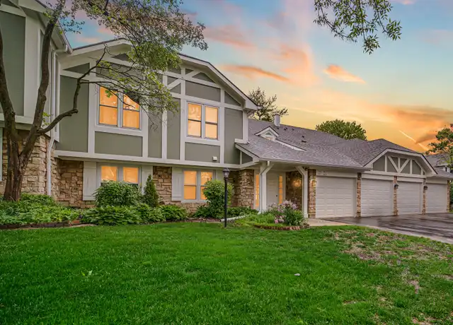 Property at 1401 Wentworth Ct #1401, Vernon Hills, IL, 60061, 2 beds, 1 bath, [object Object]