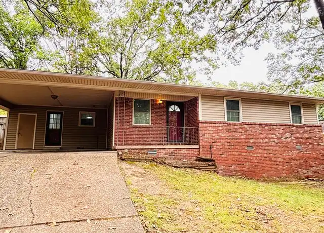 Property at 516 Green Oak Dr, North Little Rock, AR, 72118, 4 beds, 2 baths, [object Object]
