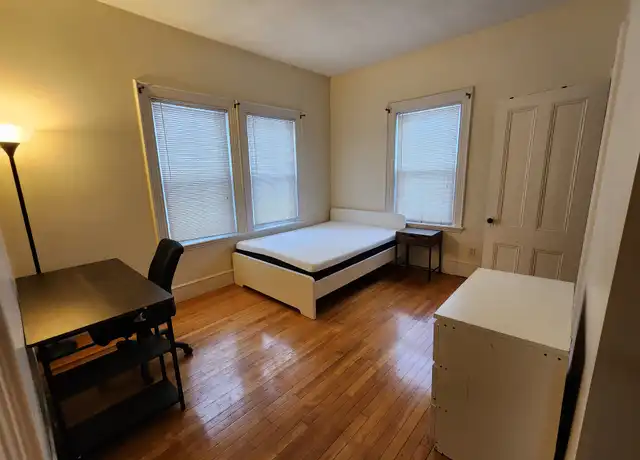 Property at 66 Brook St Unit 2A, Quincy, MA, 02170, 1 bed, 1 bath, [object Object]