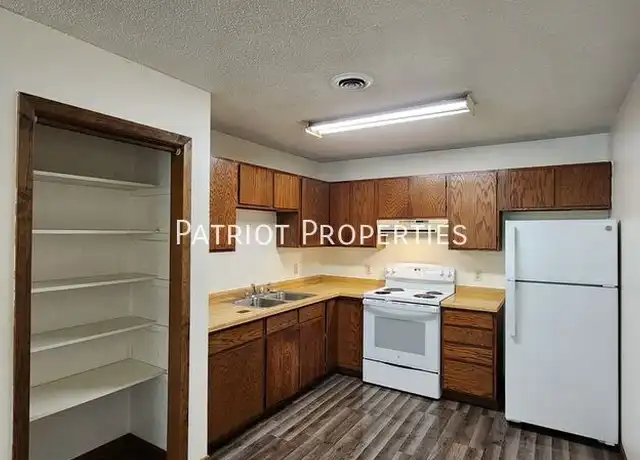 Property at 536 Jefferson St Unit 1, Mauston, WI, 53948, 2 beds, 1 bath, [object Object]