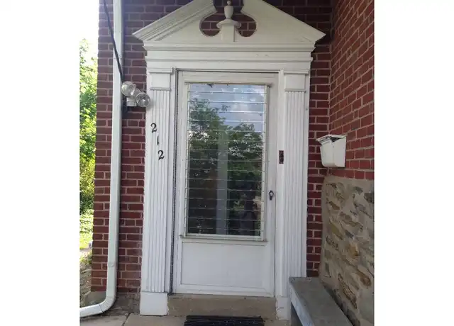 Property at 214 Grayling Ave Unit ONE, Narberth, PA, 19072, 2 beds, 1 bath, [object Object]