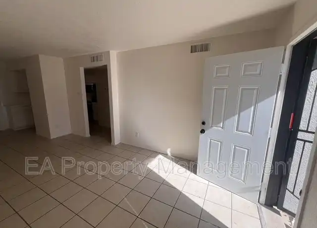 Property at 1005 Dickerson Dr SE Unit 2, Albuquerque, NM, 87106, 2 beds, 1 bath, [object Object]